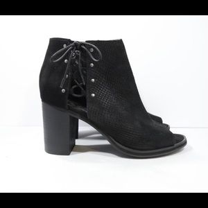 Nine West black booties